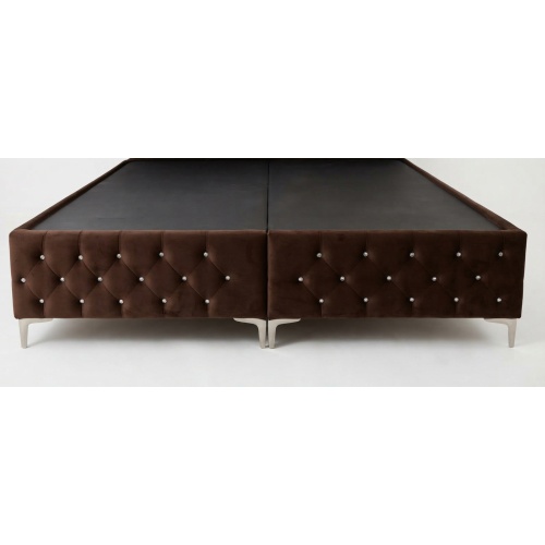cama_de_madera_tapizada_capitonada_en_terciopelo_color_chocolate_tamano_king_size_100_madera_de_pino